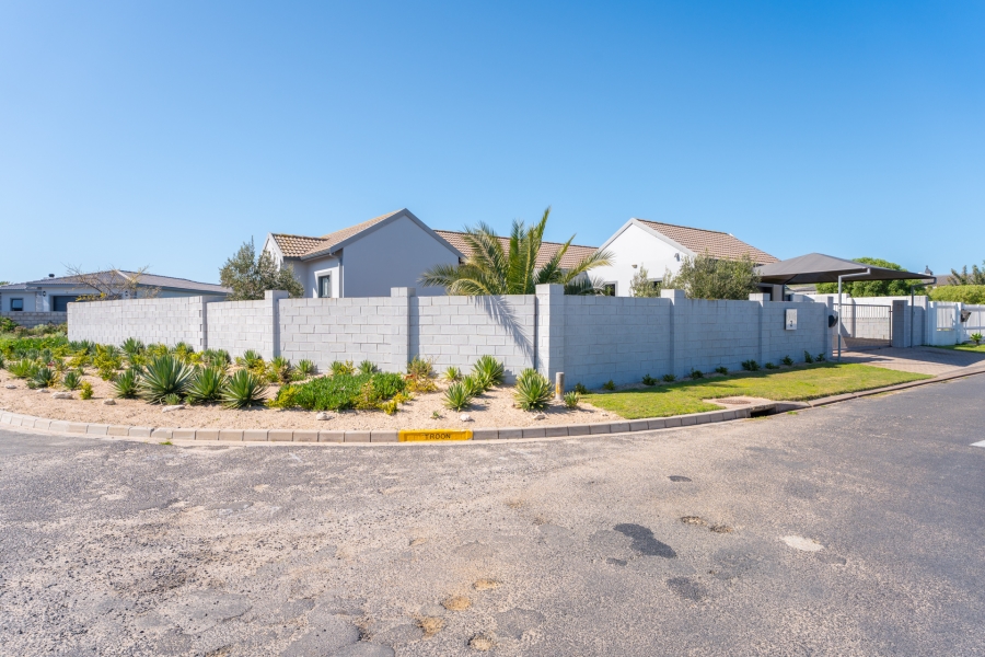 3 Bedroom Property for Sale in Country Club Western Cape